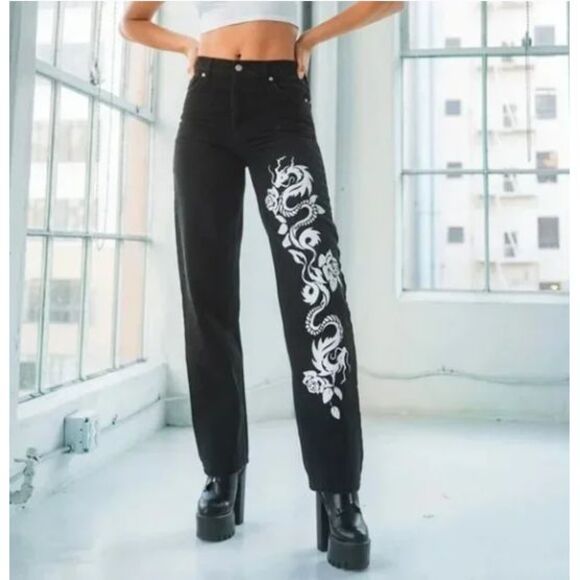 REVICE Denim - REVICE Women's Black Denim Straight Leg Rose & Dragon Jeans Button Fly 28